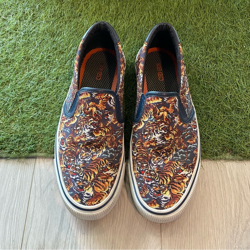 Kenzo Slip on casual sneakers k-skate style sneaker featuring Kenzo tiger print